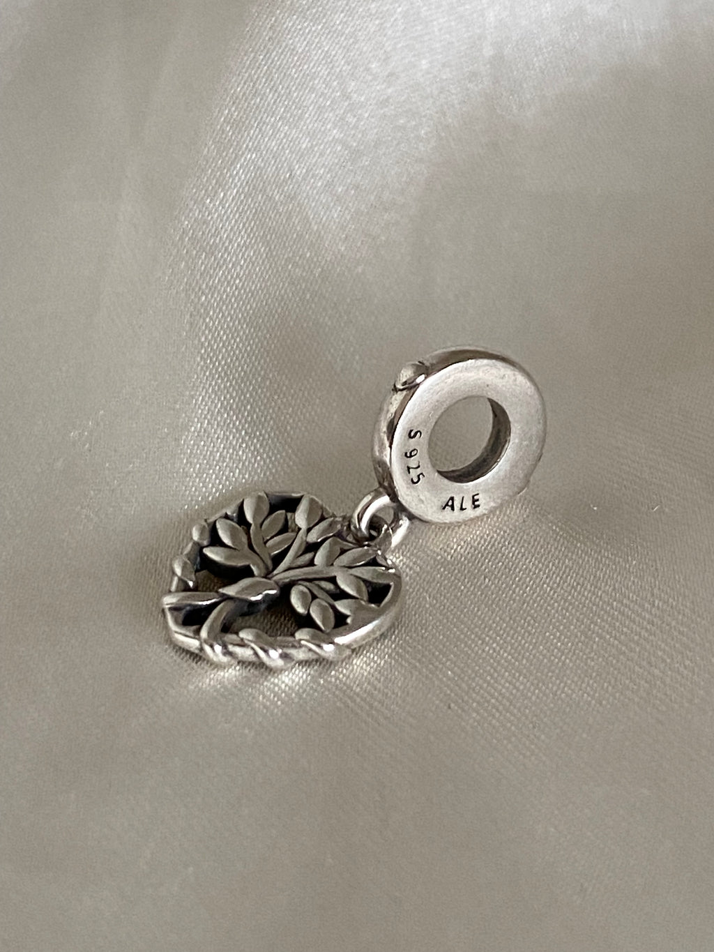 Pandora Heart Family Tree Dangle Charm, 799149C00