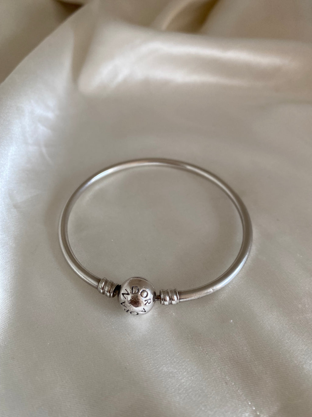 Pandora Moments Logo Clasp Bangle, 590713