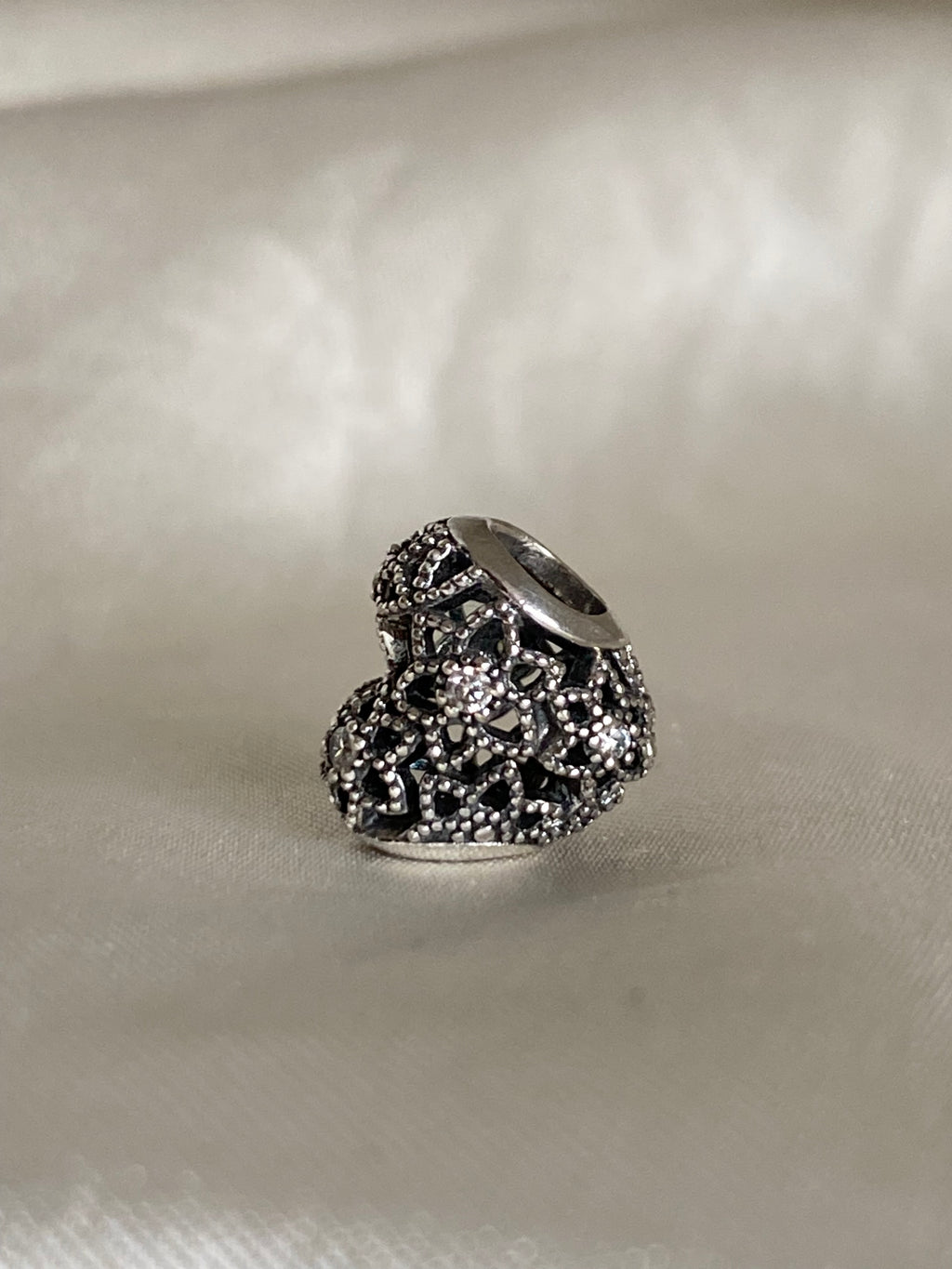 Pandora Blooming Heart charm 796264CZ