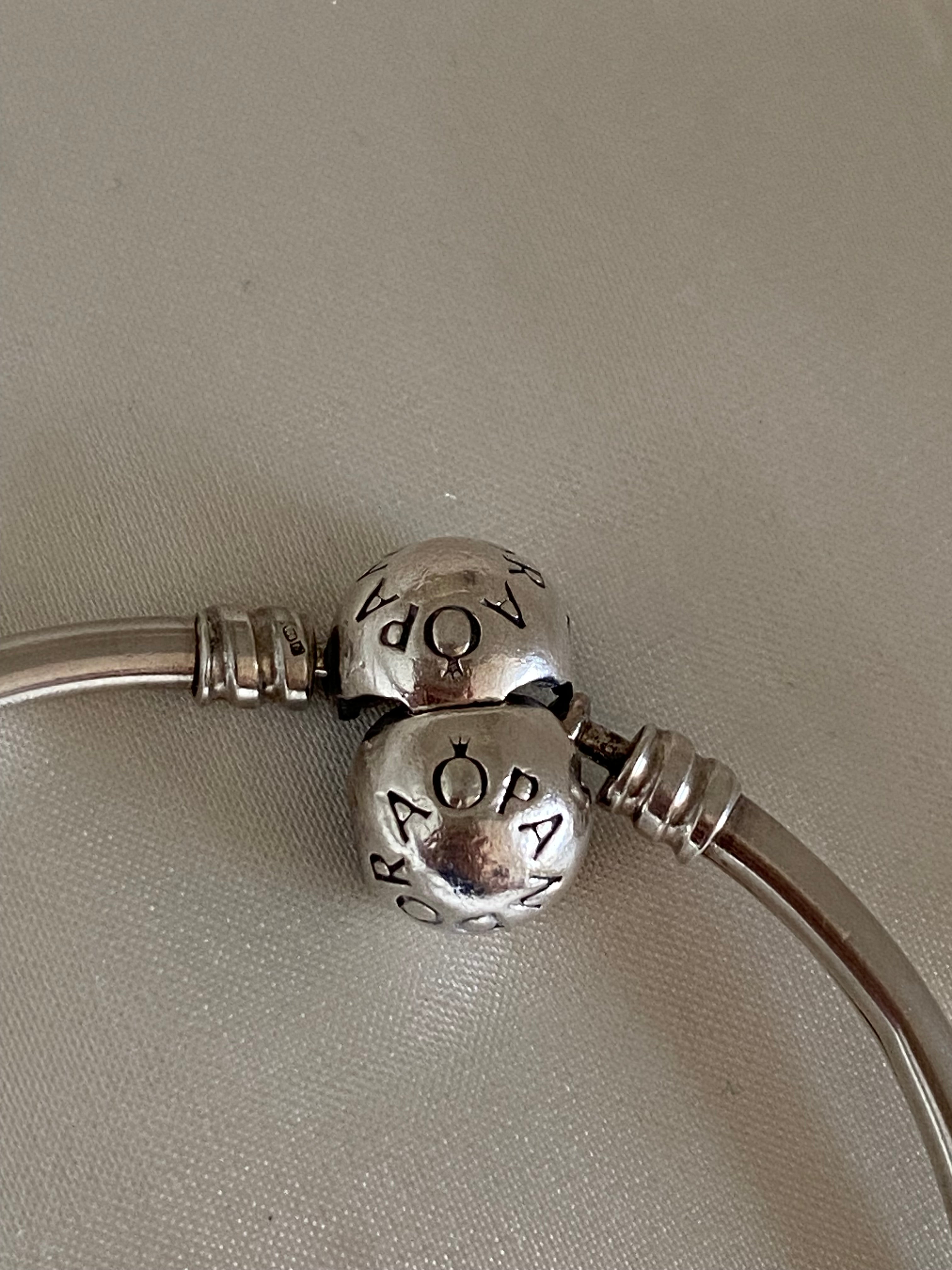 Pandora Moments Logo Clasp Bangle, 590713