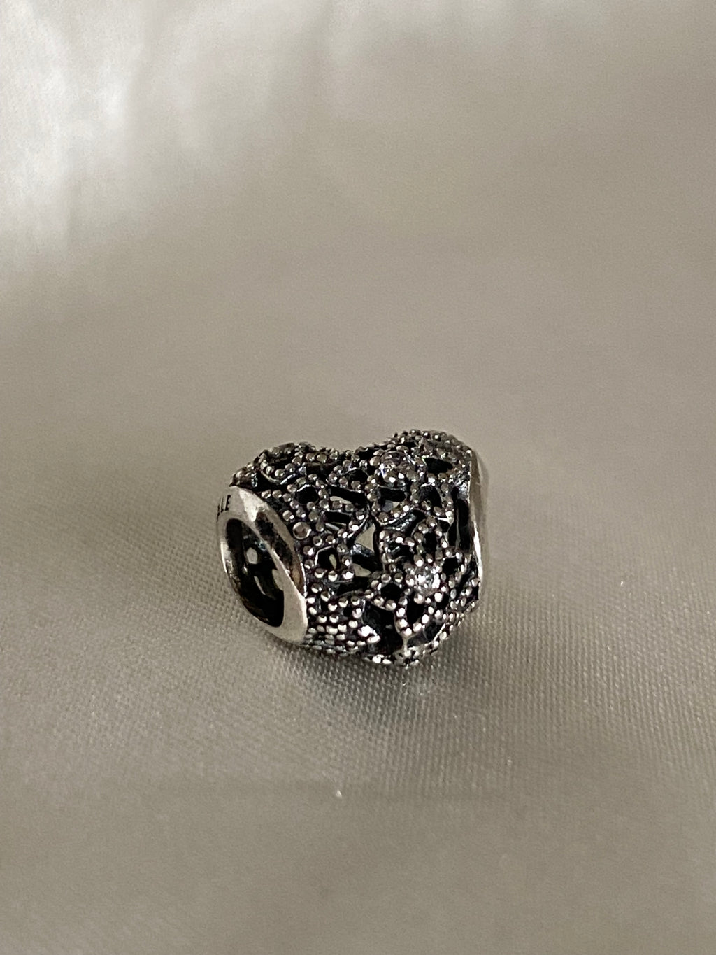 Pandora Blooming Heart charm 796264CZ