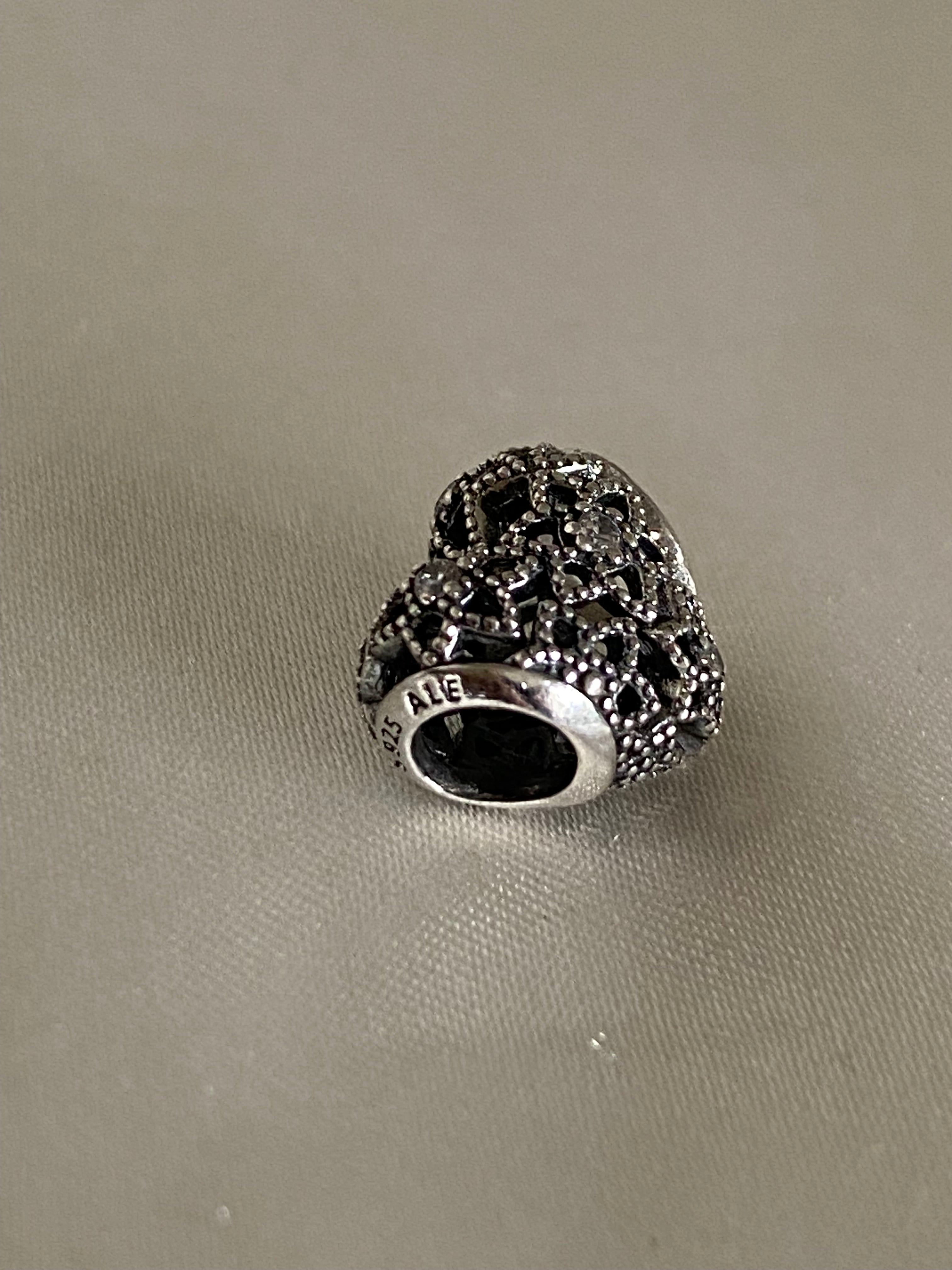 Pandora Blooming Heart charm 796264CZ