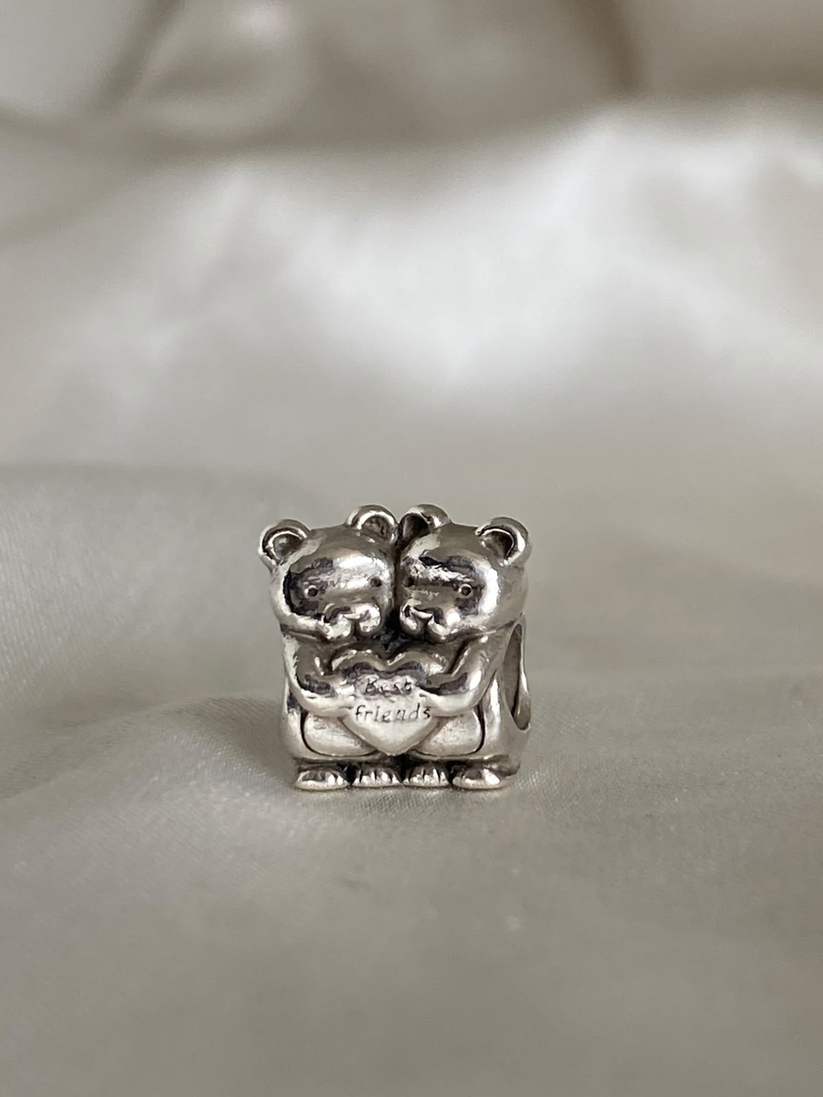 Pre-owned Pandora "Best Buddies / Best Friends" teddy bear charm,  792151, Sterling Silver
