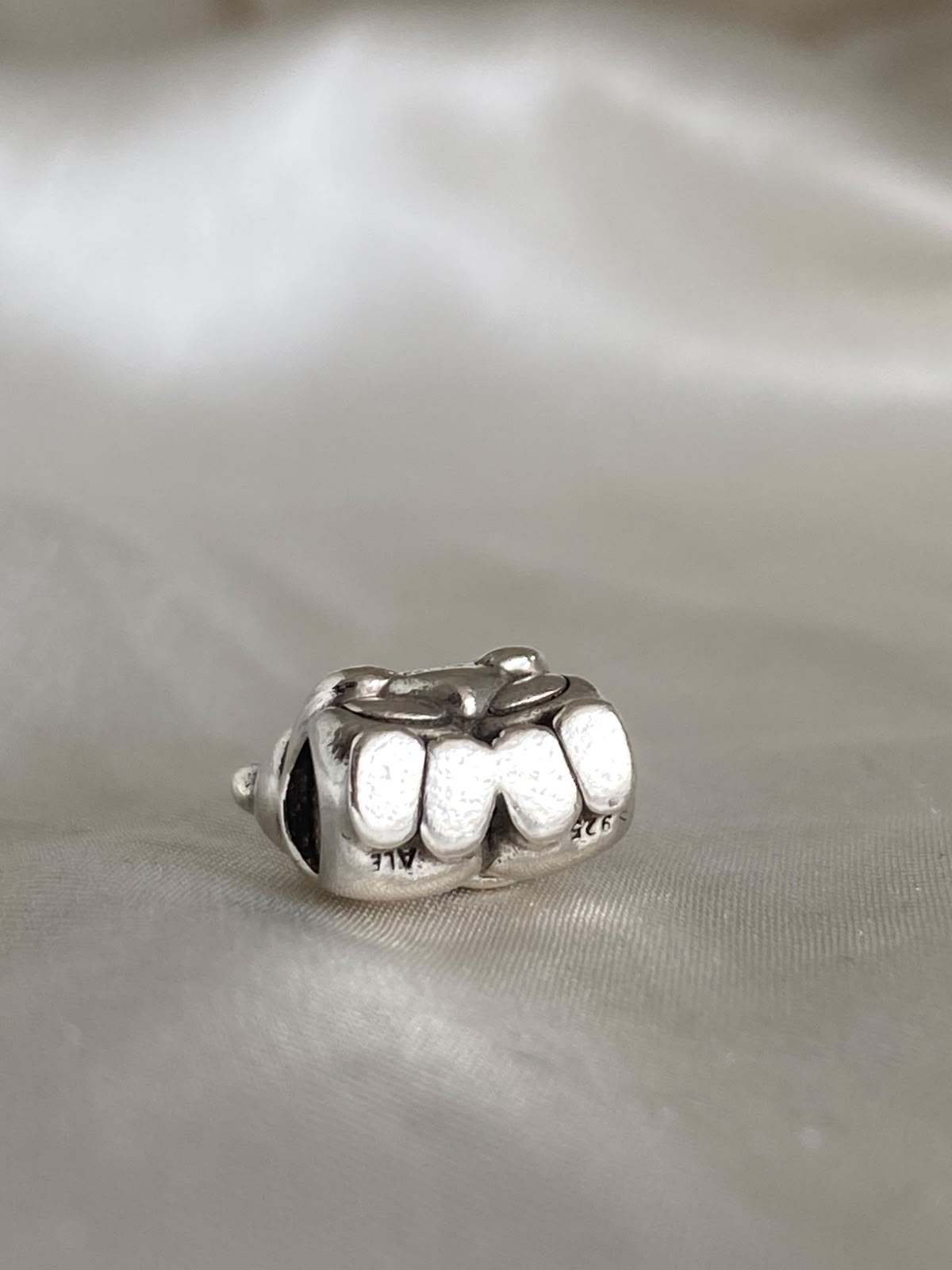 Pre-owned Pandora "Best Buddies / Best Friends" teddy bear charm,  792151, Sterling Silver
