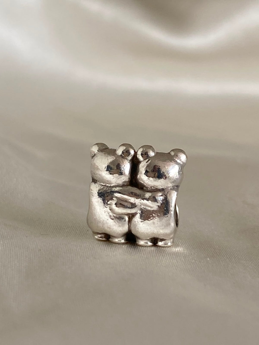 Pre-owned Pandora "Best Buddies / Best Friends" teddy bear charm,  792151, Sterling Silver